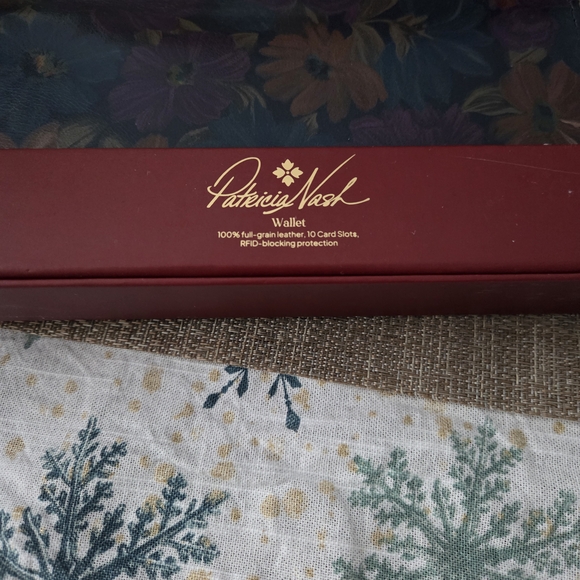 Patricia Nash Multicolor Floral Wallet - Picture 3 of 7